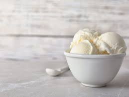 بستنی وانیل 