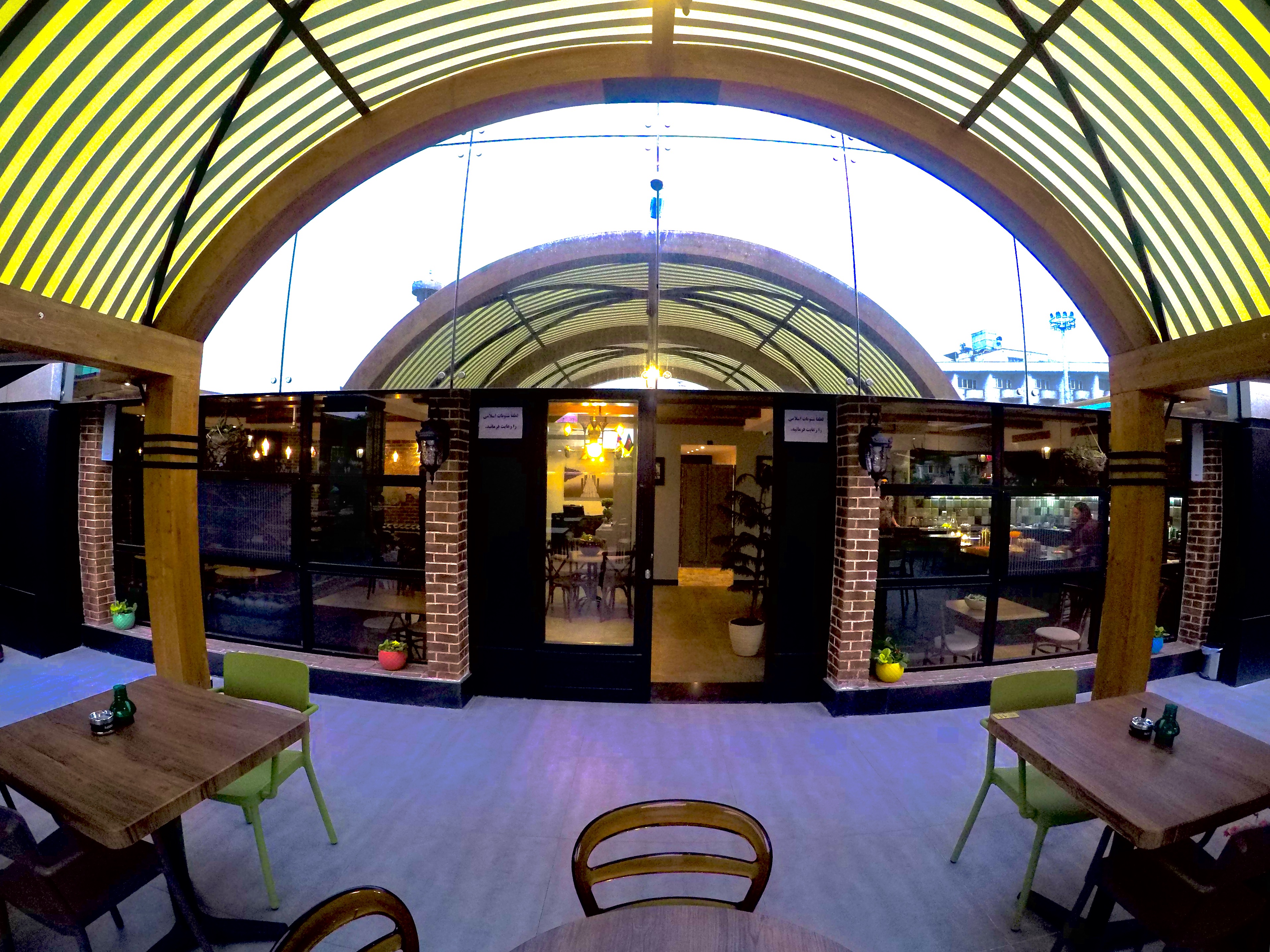 سزار سوخاری