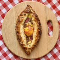 خاچاپوری مخصوص 