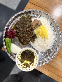 چلو قرمه سبزی